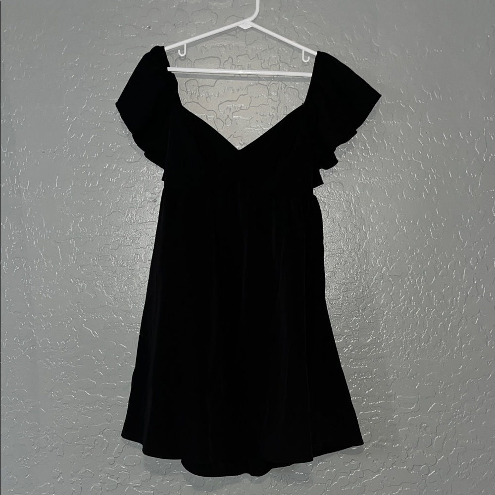 SHEIN Black Off-Shoulder Mini Dress
